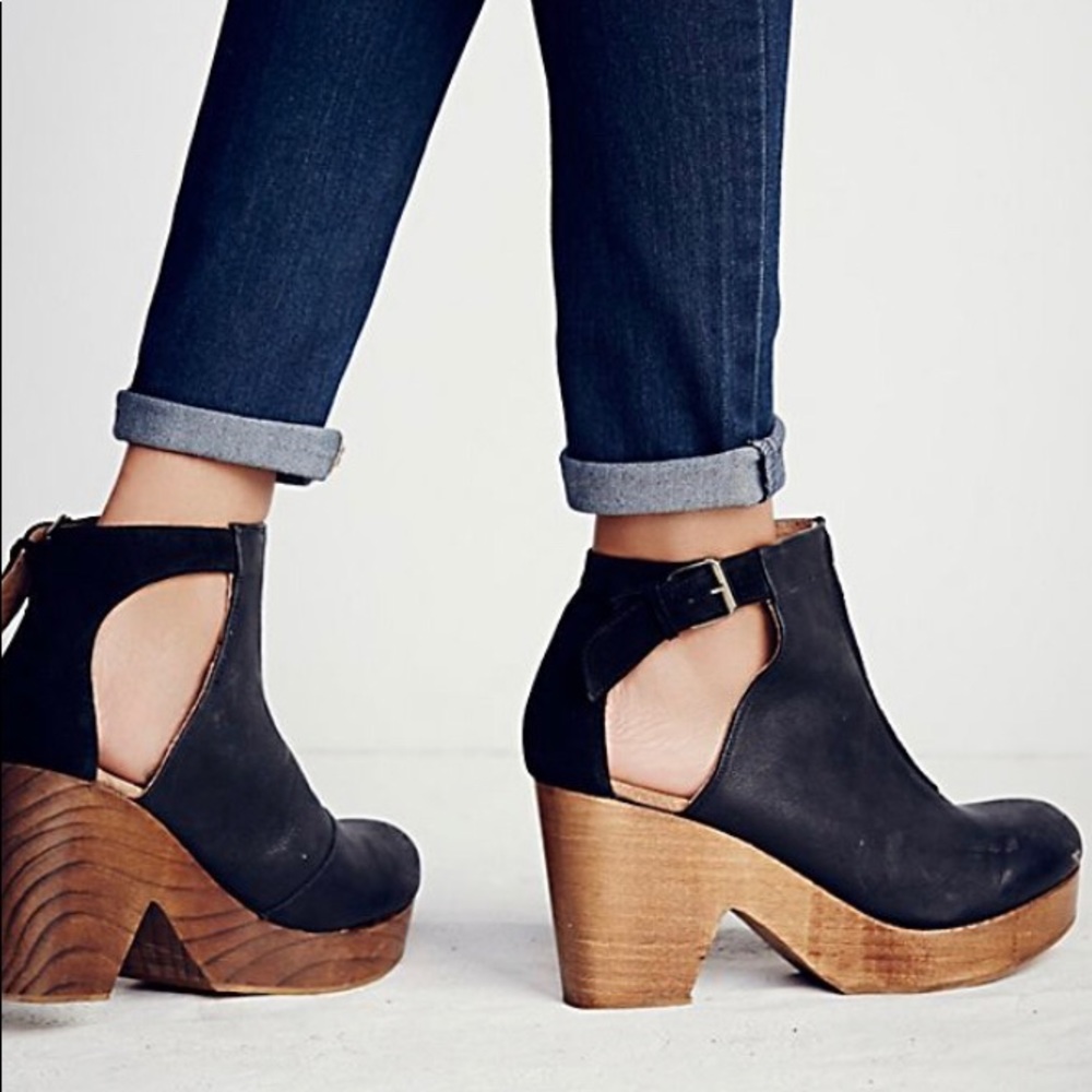 Free people black leather booties!!!! Like new!!!